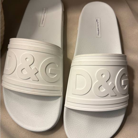Dolce & Gabbana White Slides - Picture 1 of 11